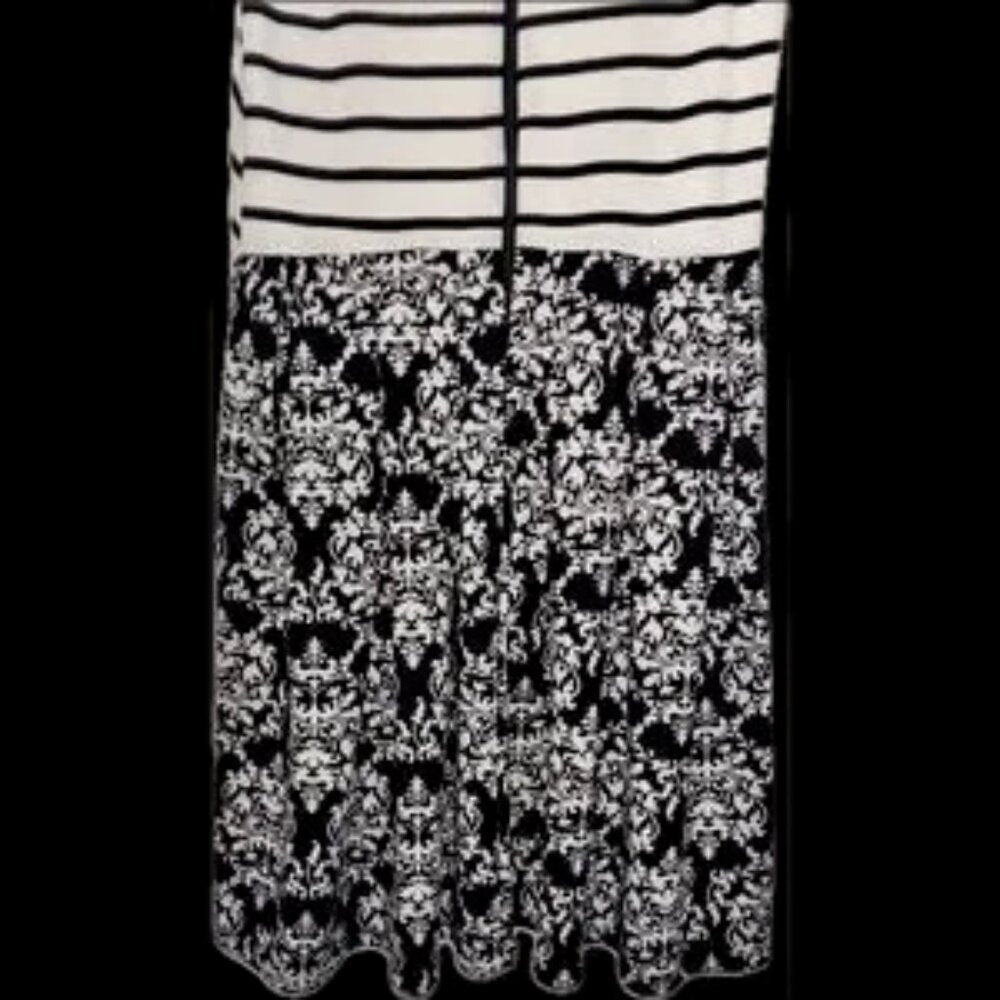 Xhilaration Striped and Patterned Sleeveless Dress - Picture 9 of 10